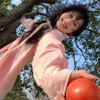 女交通员